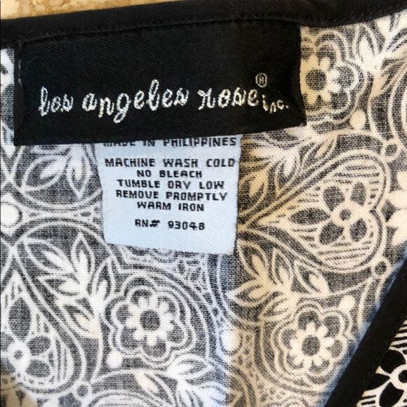 Los Angeles Rose Scrub Top Sz M - Picture 4 of 6